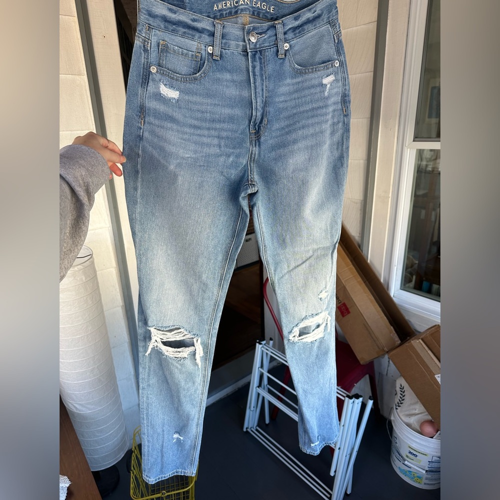 American eagle mom jean